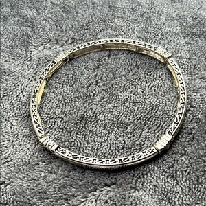 PHILLIPIANS 4:13 Vintage Silver Bangle Bracelet Verse and Bling Design Stretchy